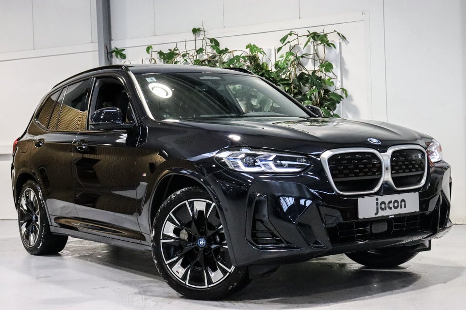 BMW iX3 Charged Plus M-Sport 5d