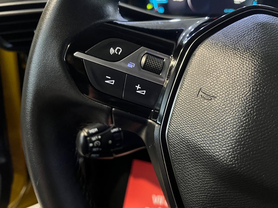 Peugeot e-208 50 Allure 5d