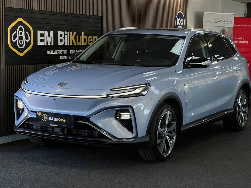 MG Marvel R Luxury 5d