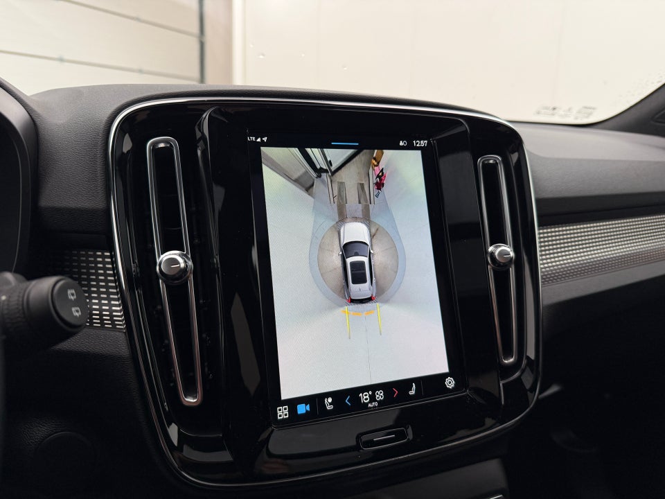 Volvo XC40 P8 ReCharge Twin Pro 5d