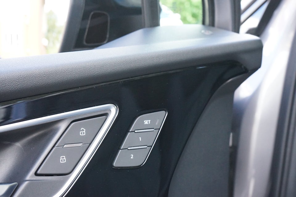 Audi Q4 e-tron 50 edition one S-line quattro 5d