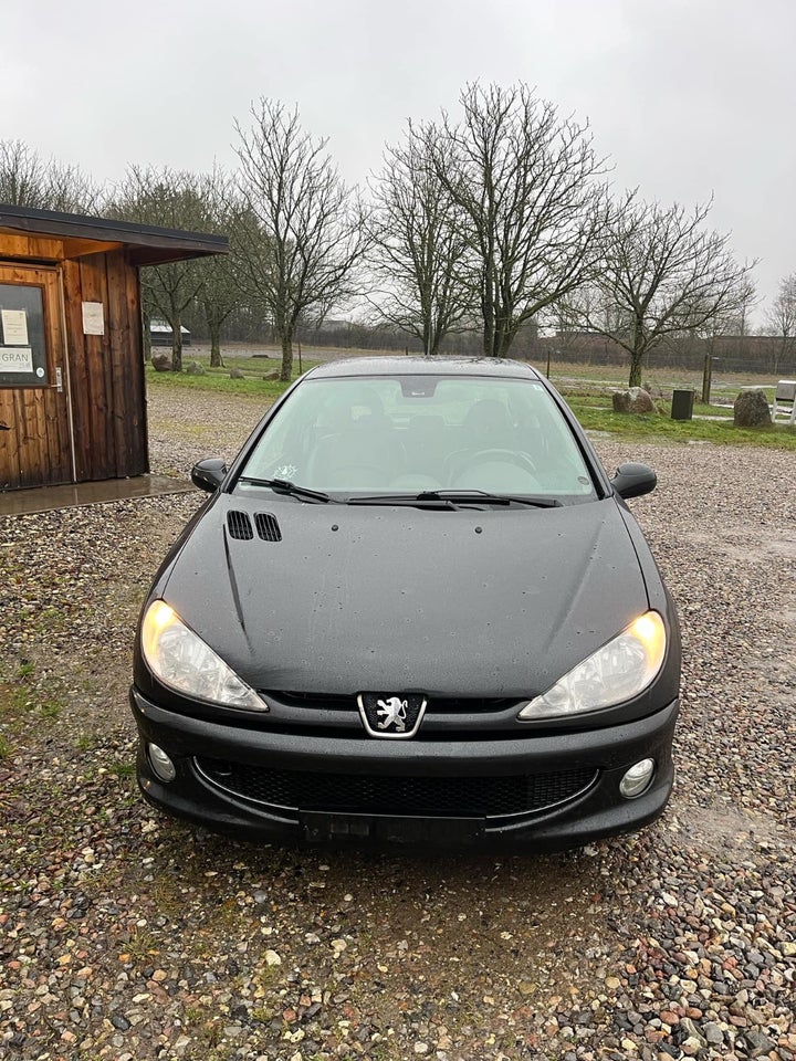 Peugeot 206 1,6 S16 3d