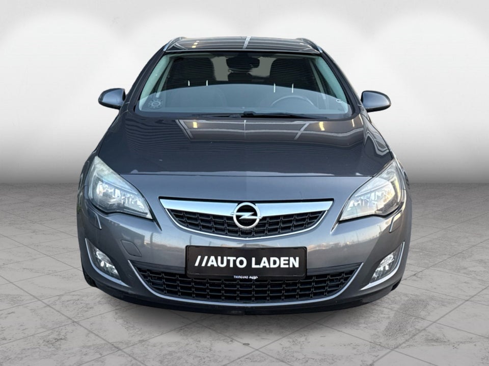 Opel Astra 1,4 T 140 Sport 5d