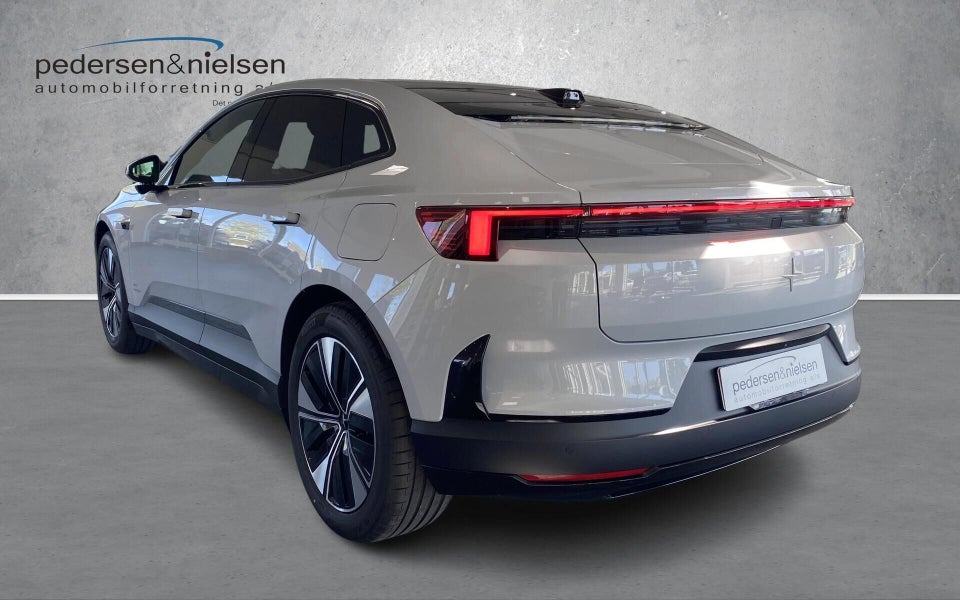 Polestar 4 Long Range Nordic Edition 5d
