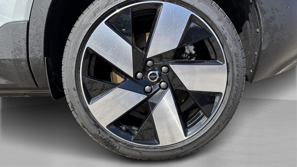 Volvo EX40 Extended Range Core 5d