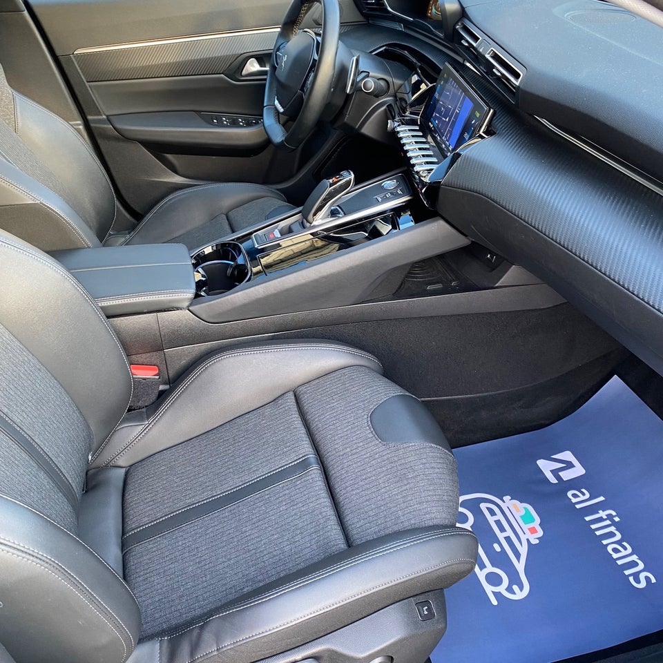Peugeot 508 1,6 Hybrid Allure EAT8 5d
