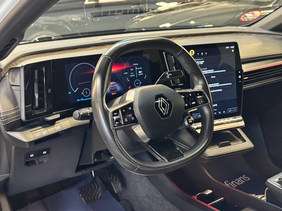 Renault Megane E-Tech 60 Iconic 5d