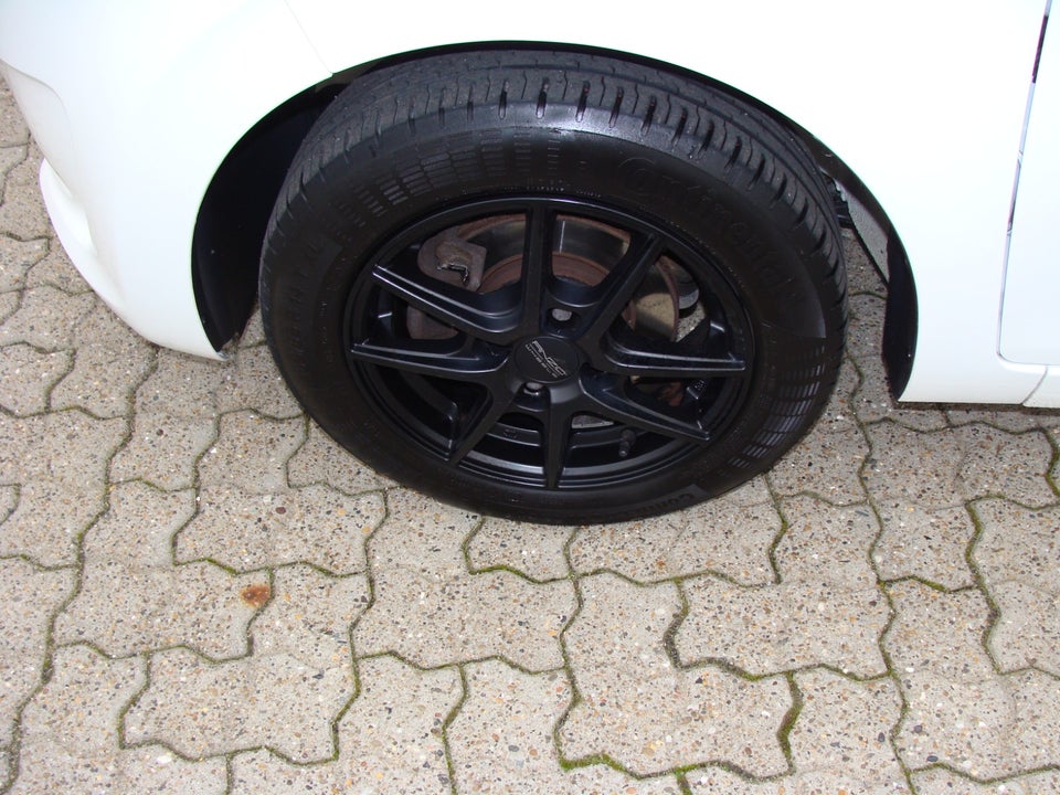 Citroën C1 1,0 VTi Triumph 5d