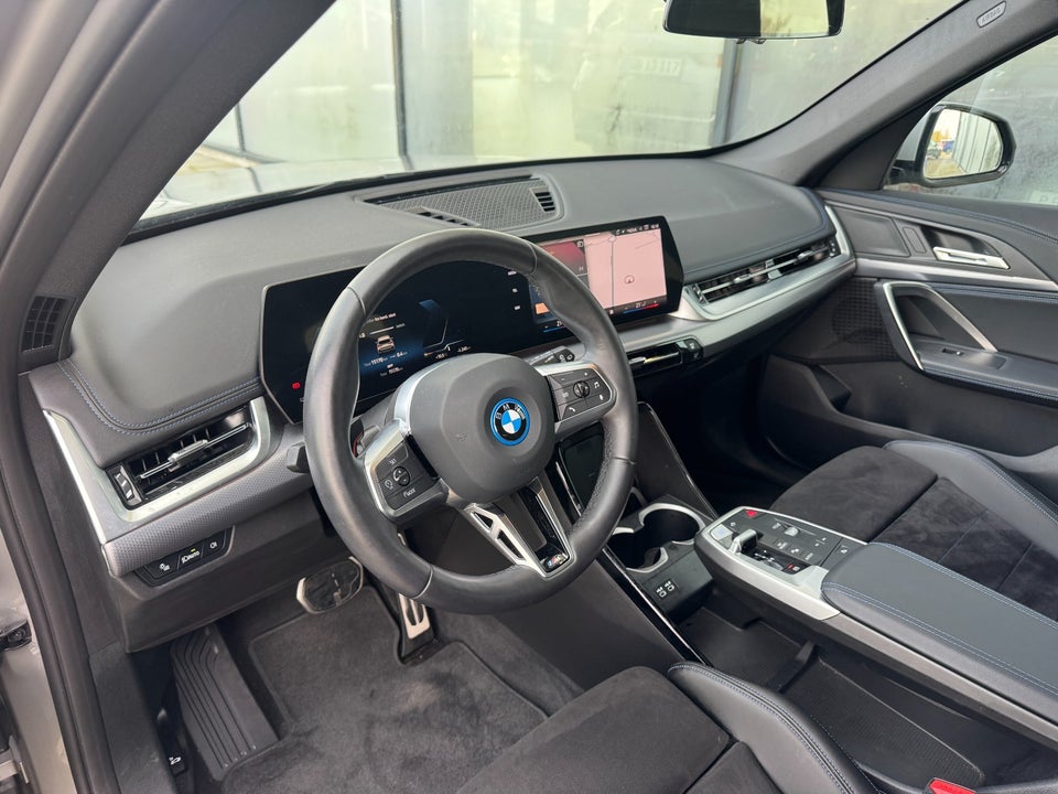 BMW iX1 xDrive30 M-Sport Premium 5d