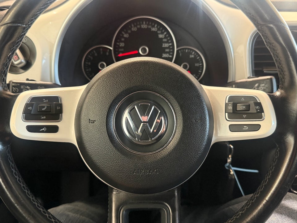 VW The Beetle 1,2 TSi 105 Design 2d