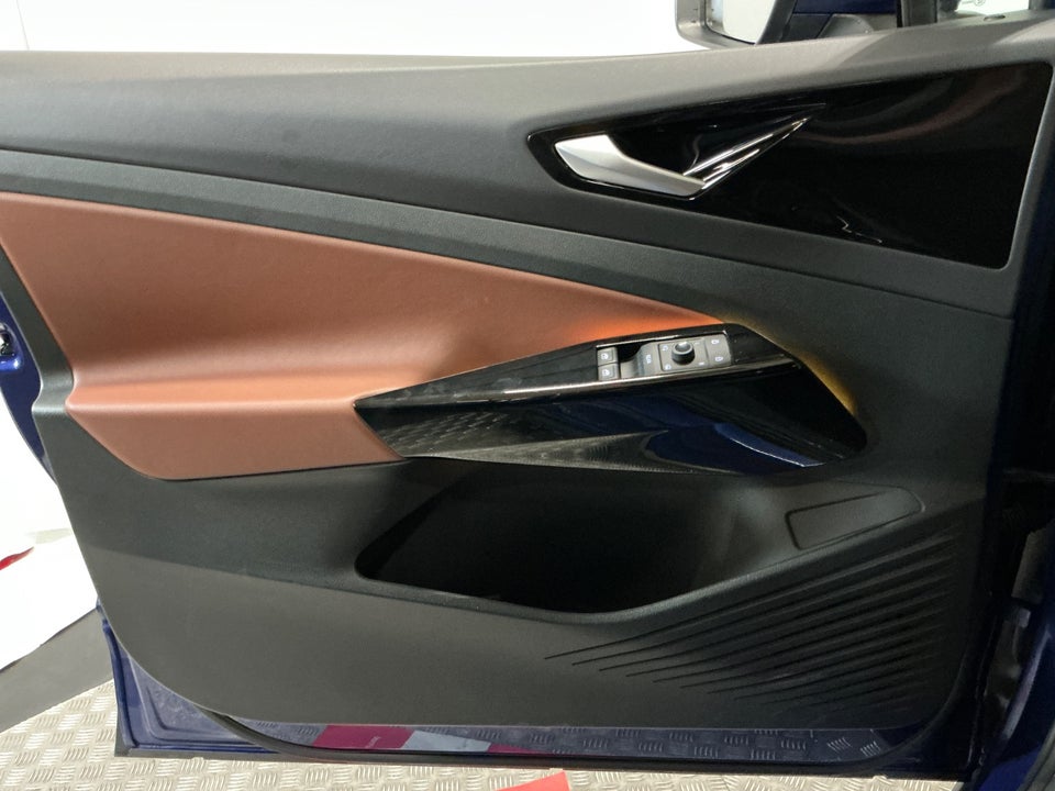 VW ID.4 77 Pro Performance Business 5d