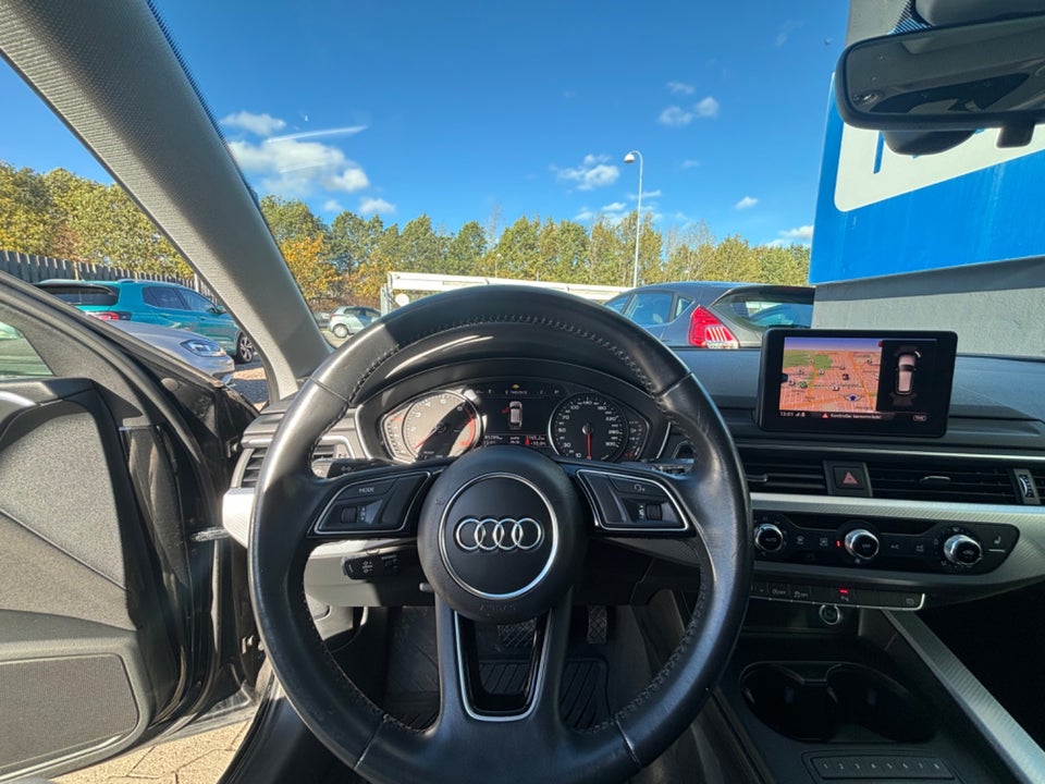 Audi A4 40 TFSi Advanced Avant S-tr. 5d