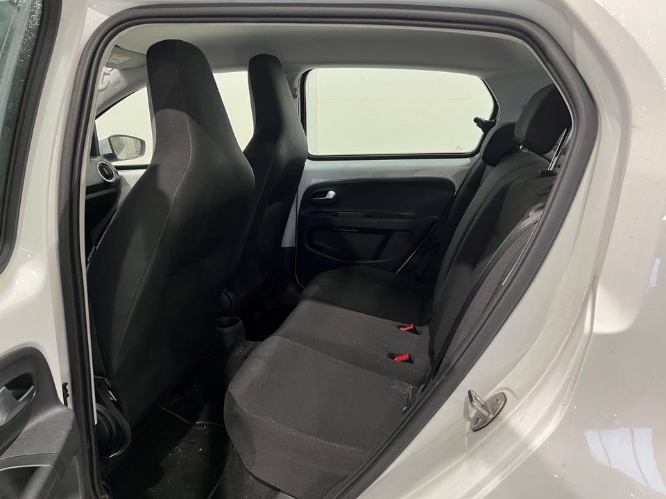 VW e-Up! Move Up! 5d