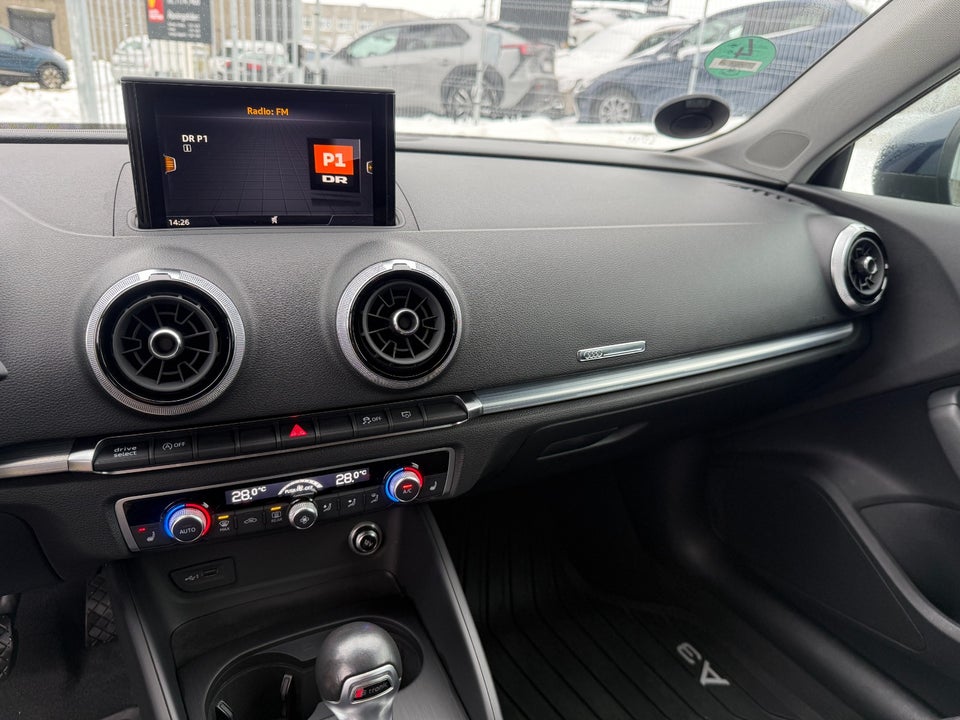 Audi A3 35 TFSi Sport Limited plus Sportback S-tr. 5d