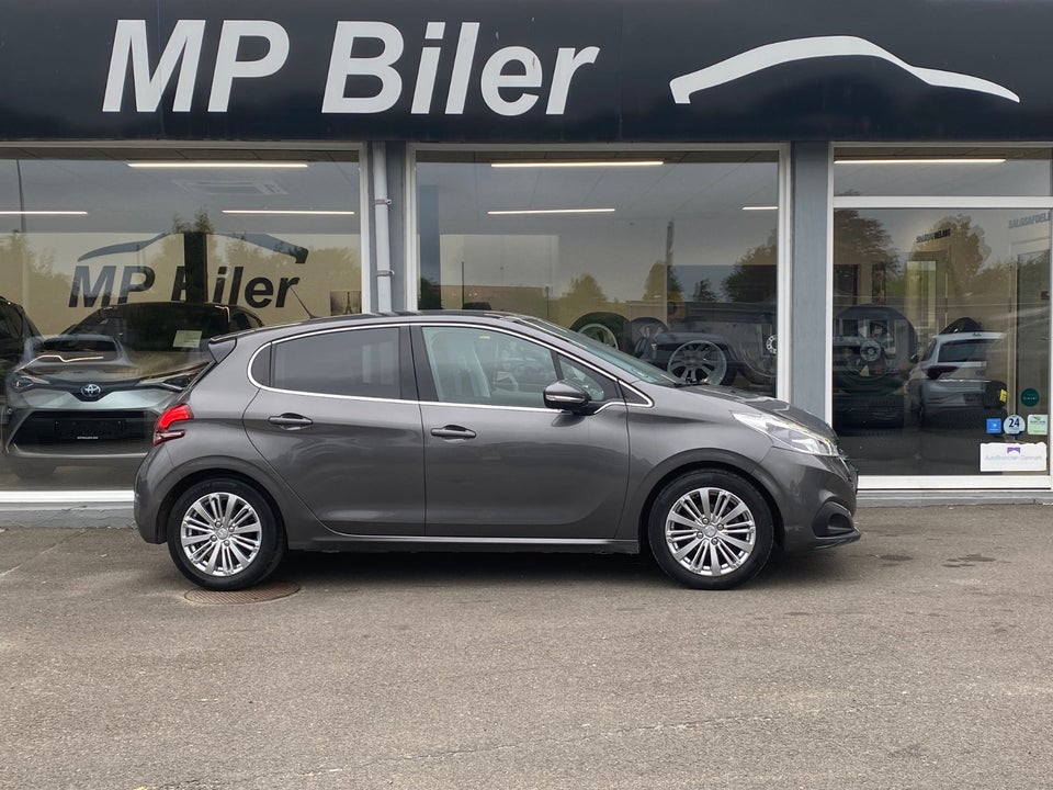 Peugeot 208 1,5 BlueHDi 100 Prestige Sky 5d