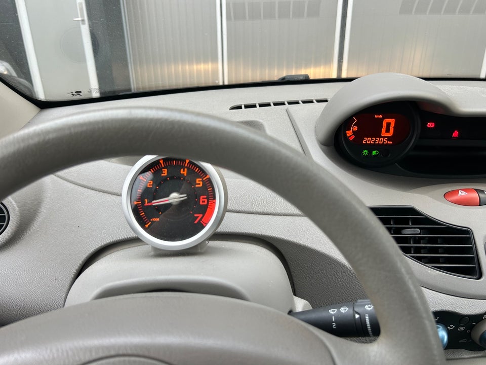 Renault Twingo 1,2 16V Dynamique 3d