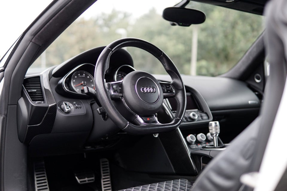 Audi R8 4,2 FSi Coupé quattro S-tr. 2d
