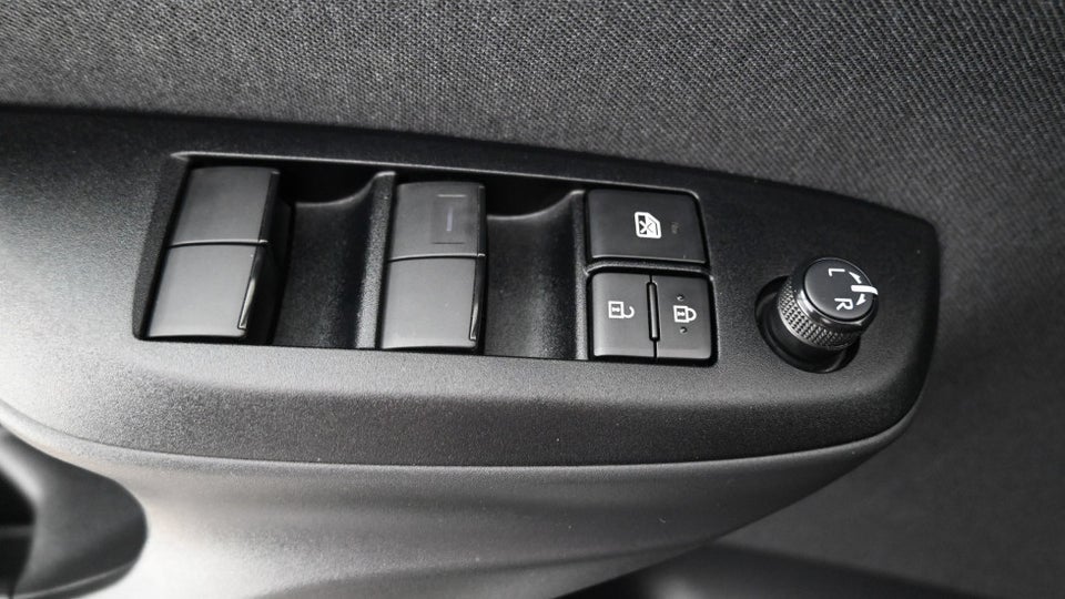 Mazda 2 1,5 Hybrid Pure+ CVT 5d