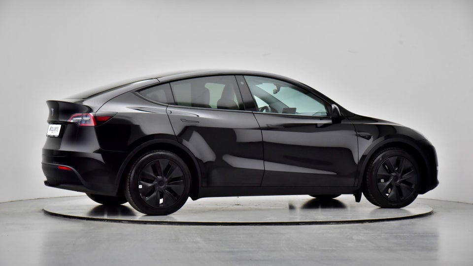 Tesla Model Y Long Range AWD 5d