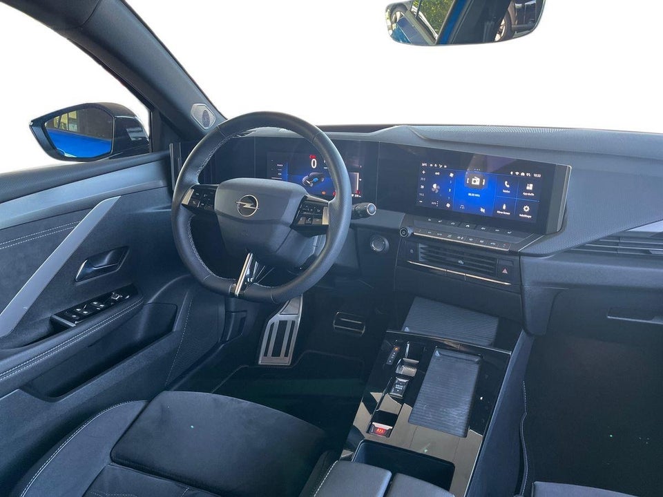Opel Astra-e 54 Ultimate 5d