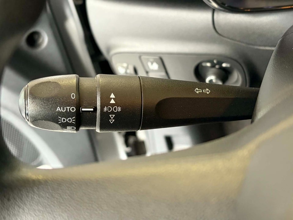 Citroën C3 1,5 BlueHDi 100 SkyLine Van 5d