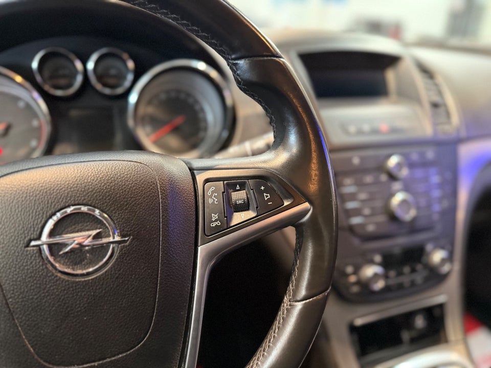 Opel Insignia 2,0 CDTi 130 Cosmo eco 4d