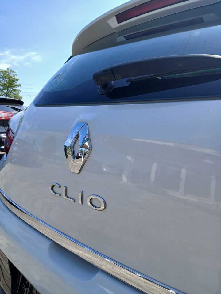 Renault Clio IV 0,9 TCe 90 Expression 5d