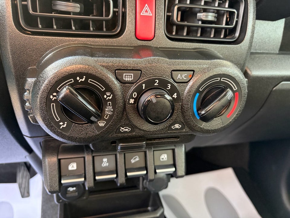 Suzuki Jimny 1,5 Active AllGrip Van 3d