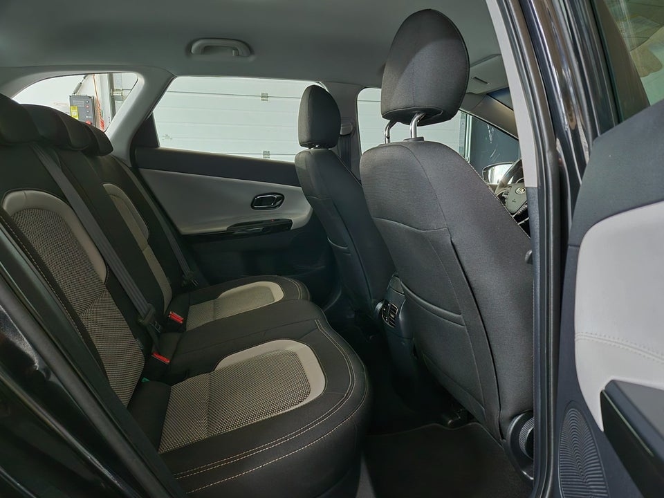 Kia Ceed 1,6 GDi Premium SW DCT 5d