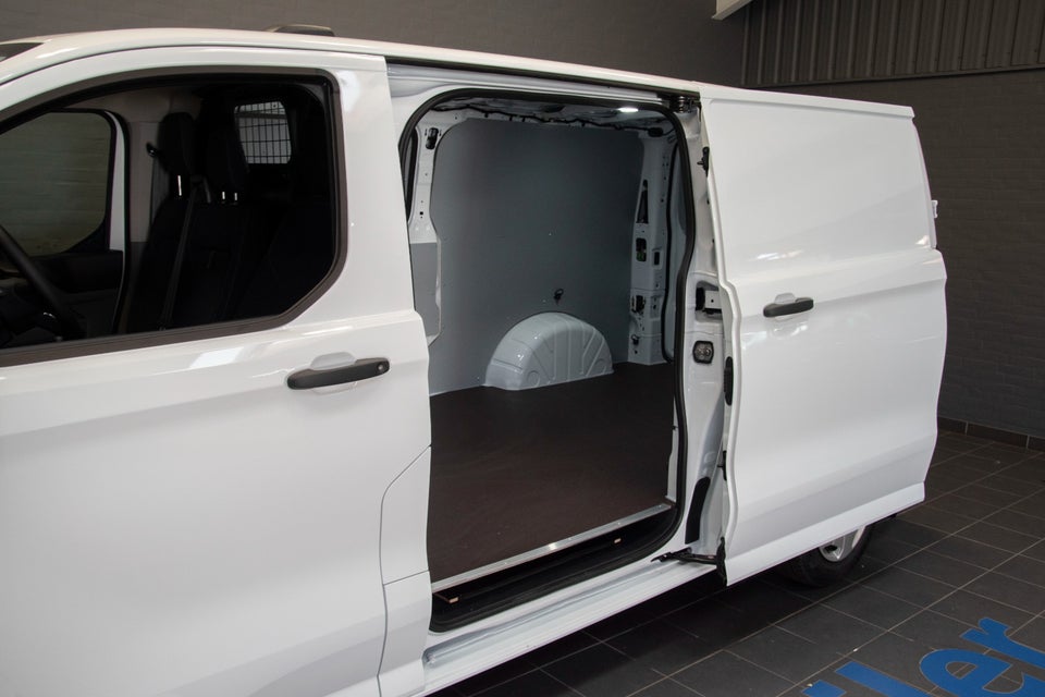 Ford Transit Custom 300L 2,0 EcoBlue Trend aut.