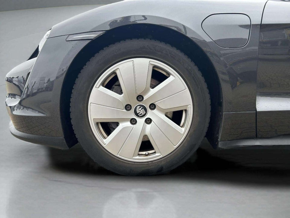 Porsche Taycan 4d