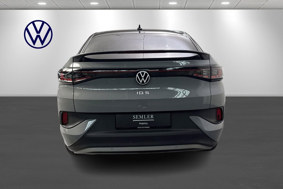 VW ID.5 77 Style 5d