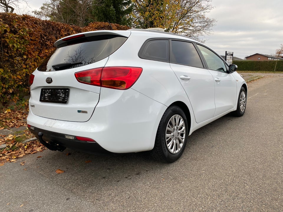 Kia Ceed 1,4 CVVT Style+ Clim Van 5d