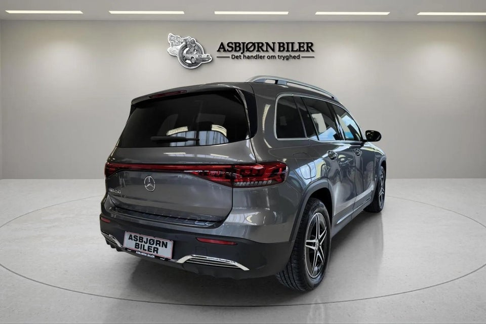 Mercedes EQB250 AMG Line 5d