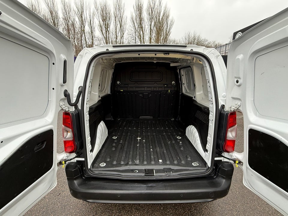 Peugeot Partner 1,5 BlueHDi 100 L1V1 Plus Van