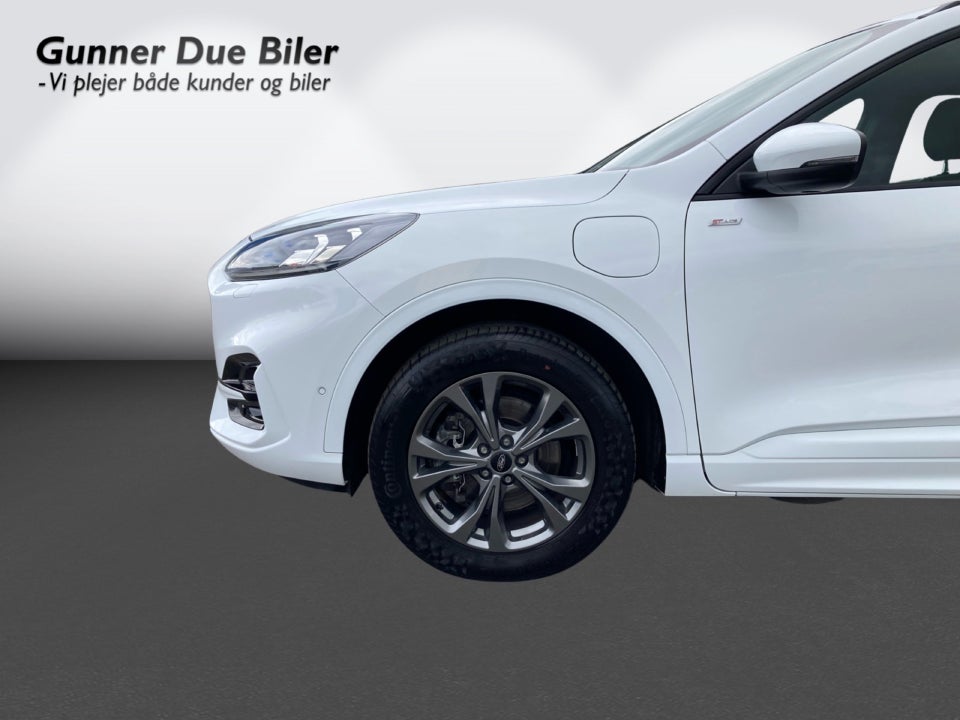 Ford Kuga 2,5 PHEV ST-Line X CVT 5d