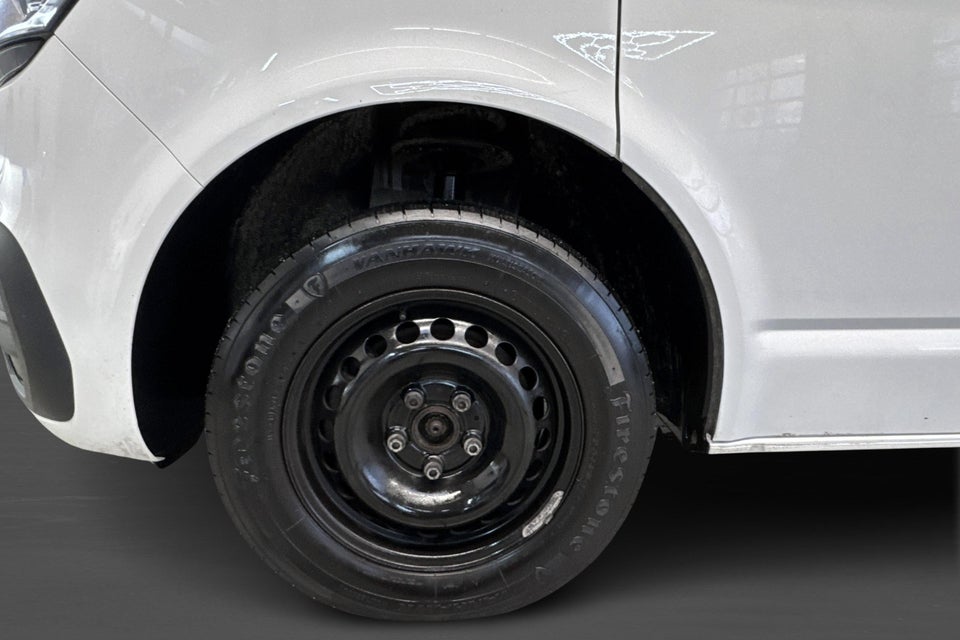 VW Transporter 2,0 TDi 150 Kassevogn DSG lang