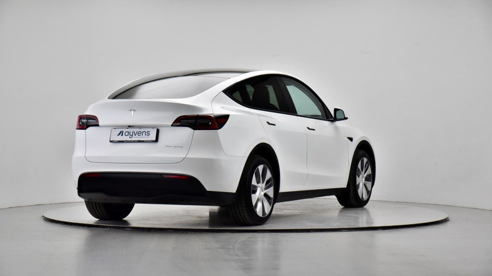 Tesla Model Y Long Range AWD 5d