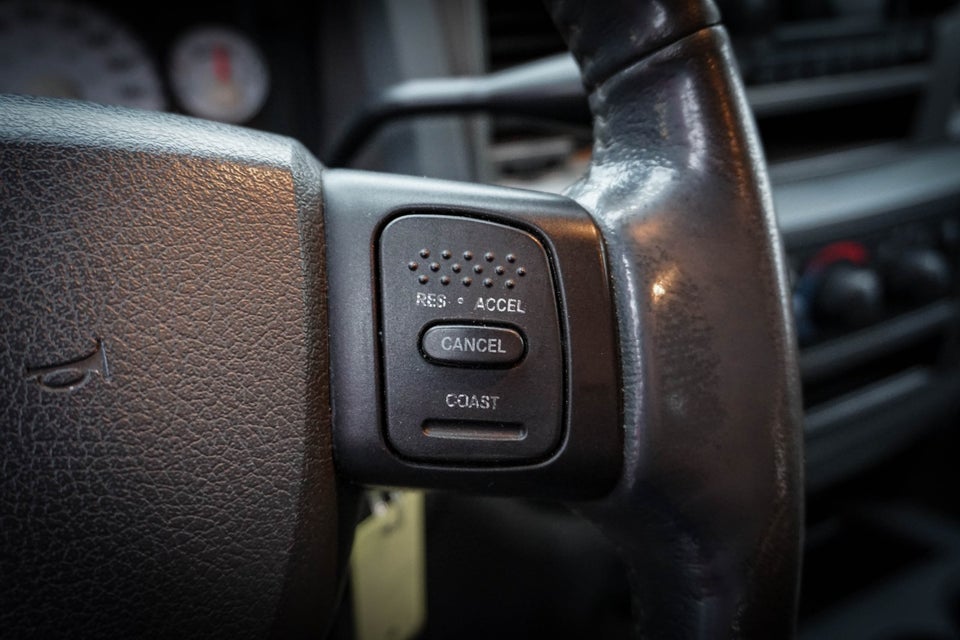 Dodge RAM 1500 5,7 V8 Hemi Sport aut. 4d