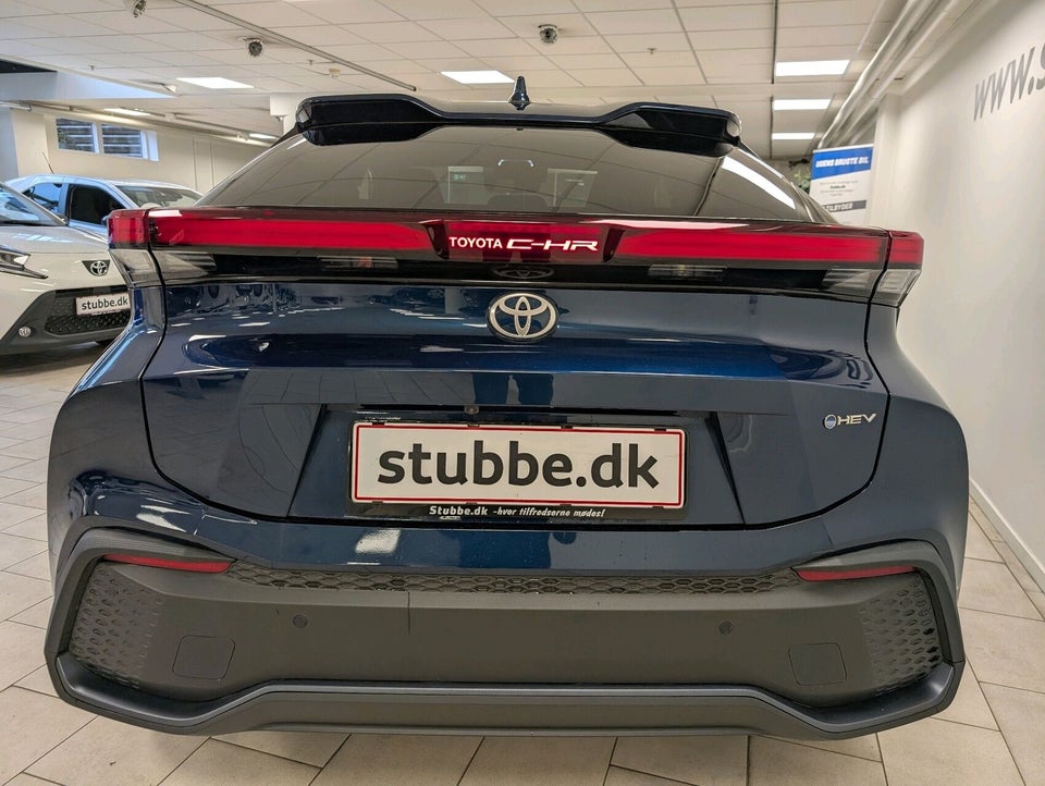 Toyota C-HR 1,8 Hybrid Style 5d