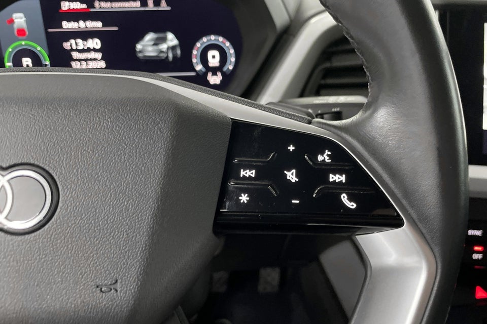 Audi Q4 e-tron 40 Attitude 5d