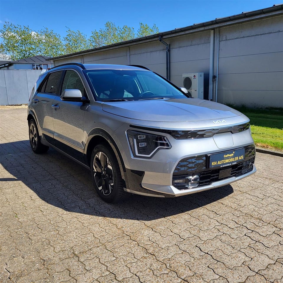 Kia Niro 64 EV Prestige 5d