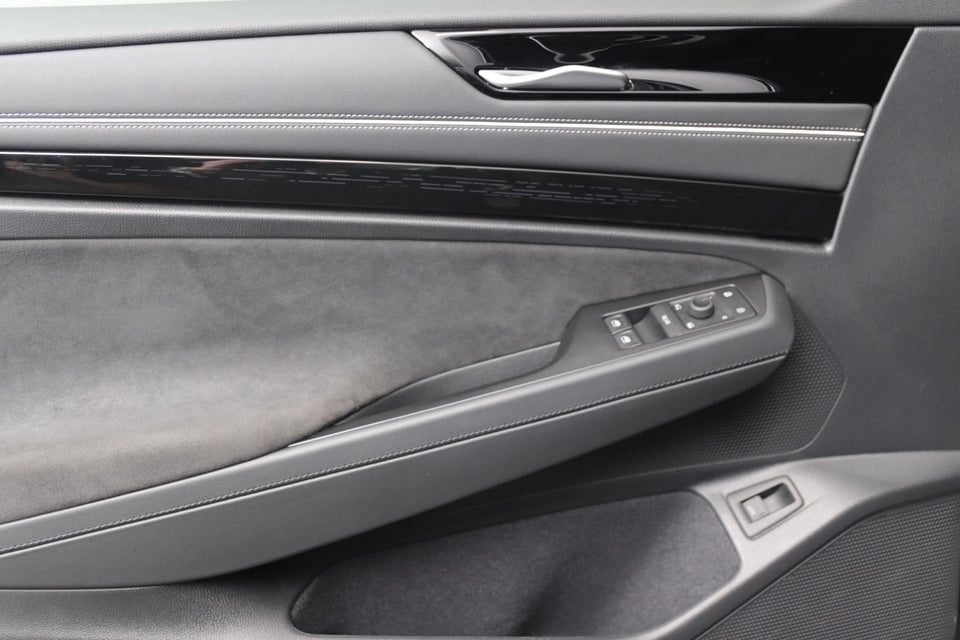 VW ID.7 77 Style Tourer 5d