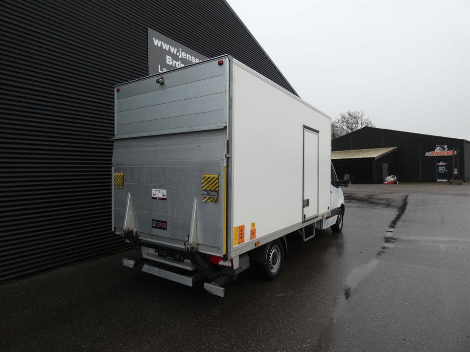 Mercedes Sprinter 317 2,0 CDi Alukasse m/lift aut. RWD 2d