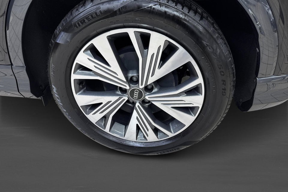 Audi Q4 e-tron 45 Progress 5d