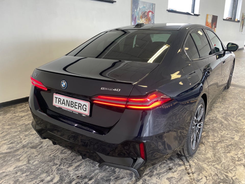 BMW i5 eDrive40 M-Sport Pro 4d