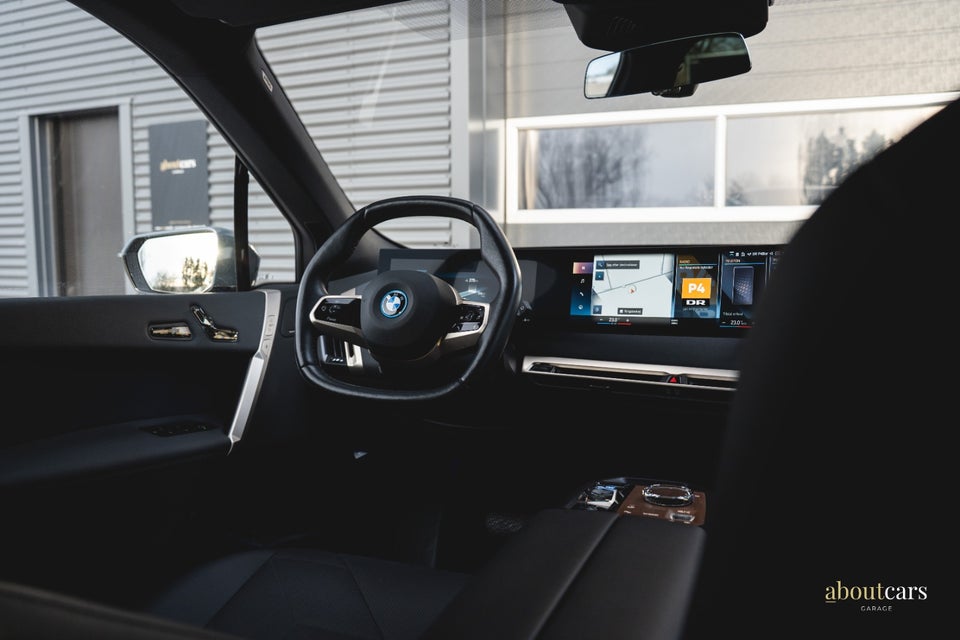 BMW iX xDrive40 Sport 5d