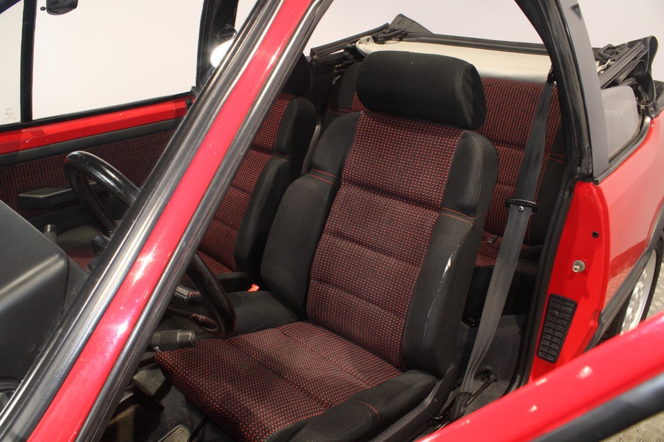 Peugeot 205 1,9 CTi Cabriolet 2d