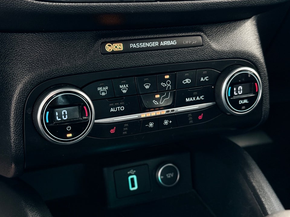 Ford Focus 1,0 EcoBoost ST-Line 5d