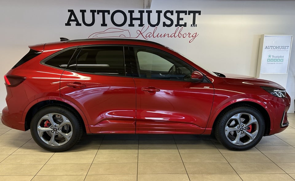 Ford Kuga 2,5 HEV ST-Line X CVT 5d